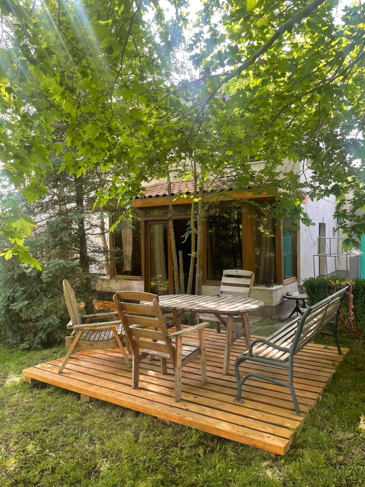 X Hotel Єреван Екстер'єр фото